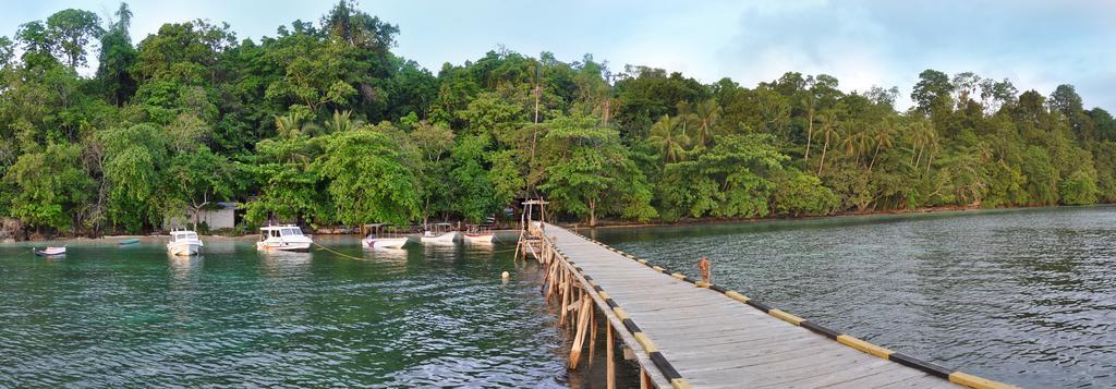 Raja Ampat Dive Resort Tapokreng Kültér fotó