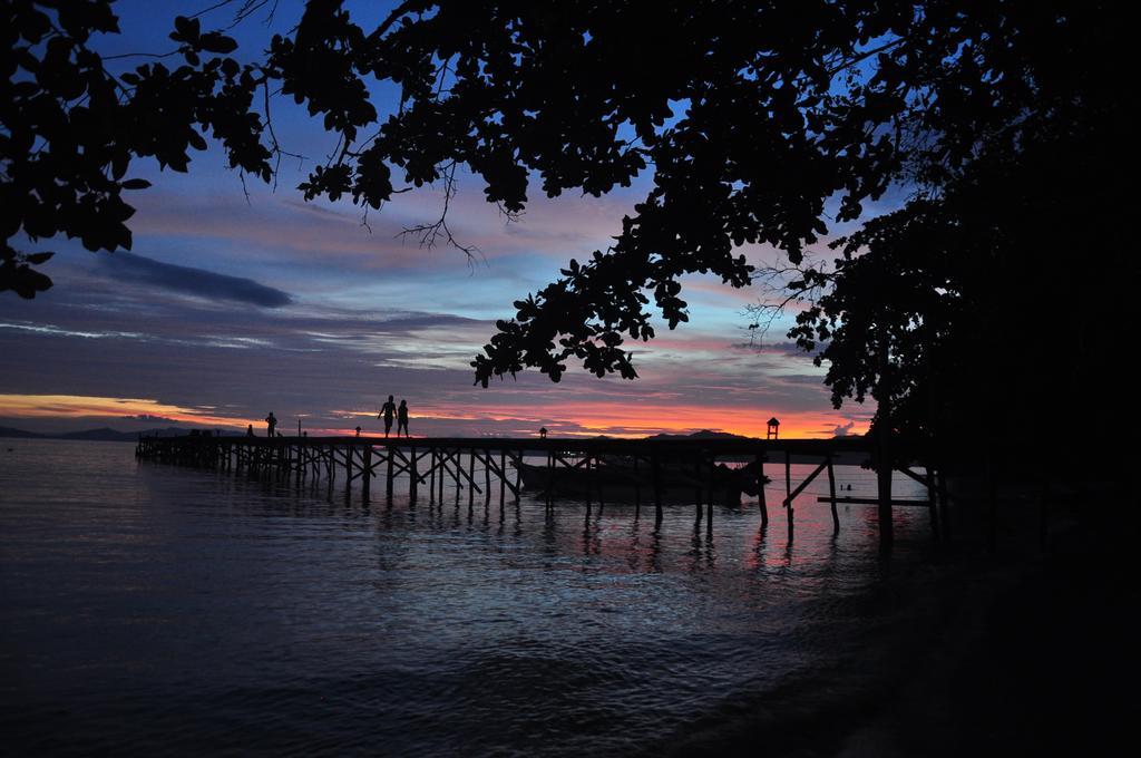 Raja Ampat Dive Resort Tapokreng Kültér fotó