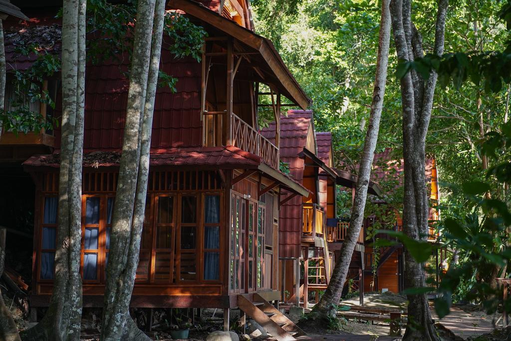 Raja Ampat Dive Resort Tapokreng Kültér fotó